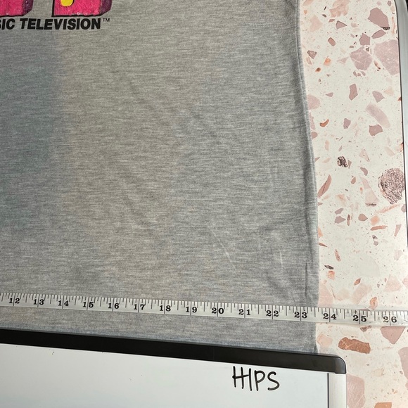 Gray Short Sleeve MTV Plus Size Tee Shirt 3X Pink Sequin Design - Picture 7 of 8